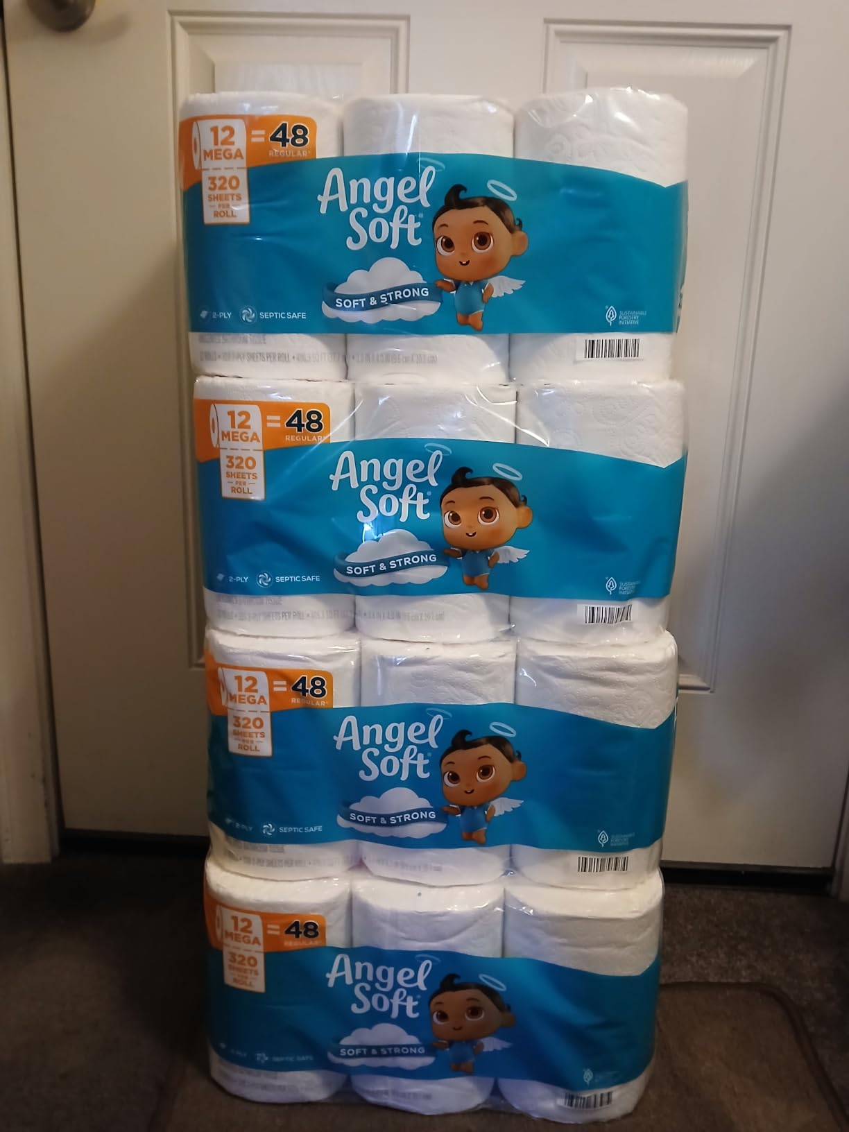 Angel Soft Toilet Paper, 18 Mega Rolls = 72 Regular Rolls, Soft and Strong customer photo 2