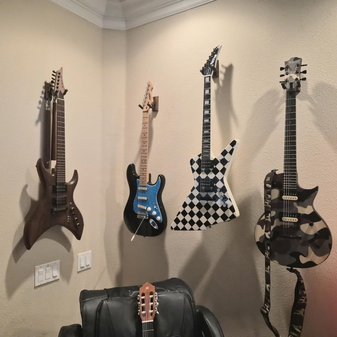 WestCreek Revenge Solid Body Electric Guitar, Heavy Metal Guitar customer photo 2
