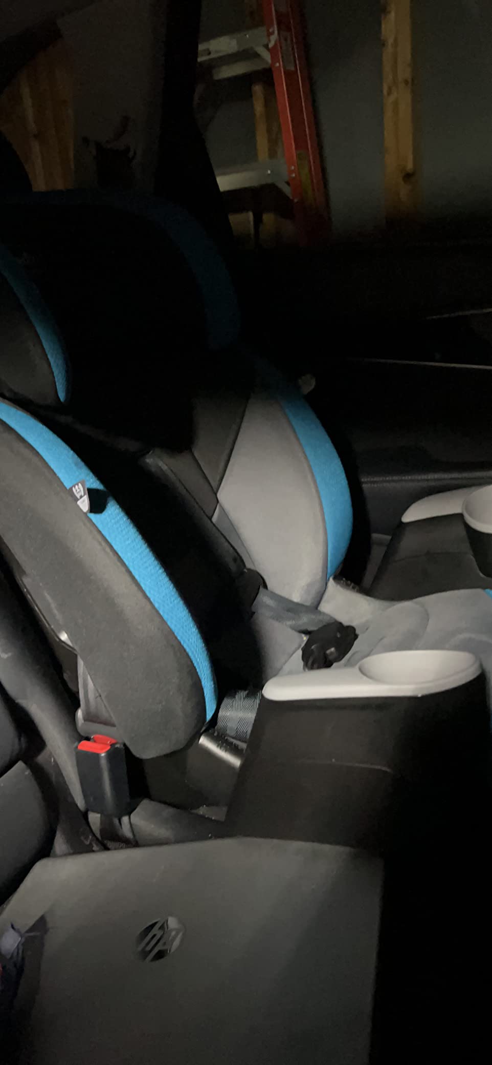 Evenflo High-Back Booster Car Seat with Harness, 22 to 110lbs, Maestro Sport, Granite Gray customer photo 2