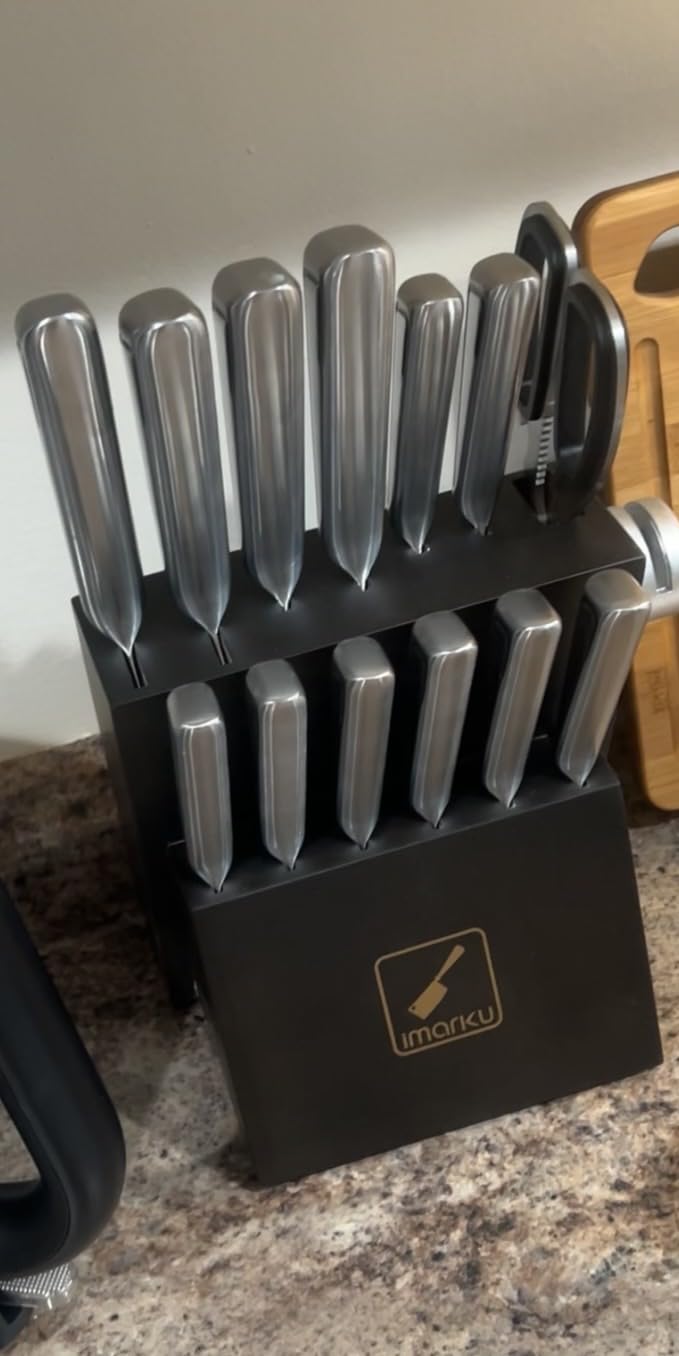 imarku Japanese High Carbon Stainless Steel Knife Set with Block, Precision-Forged Gyutou Kitchen Knives with Built-in Sharpener, Ultra-Sharp 10–15° Edge, Ergonomic Non-Slip Handle, Dishwasher Safe customer photo 1