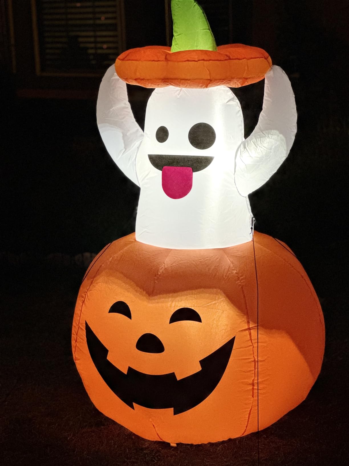 Joiedomi 5FT Halloween Inflatables Ghost Decorations, Lighted Ghost on Pumpkin with Black Cat Outdoor Decor, Halloween Blow Up Yard Decorations for Outside Patio Lawn Party Indoor Decor customer photo 1