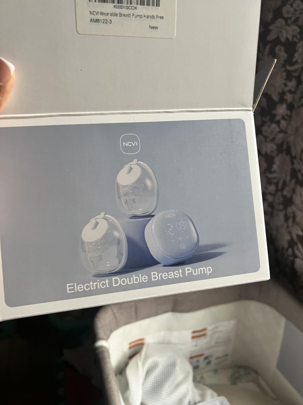 NCVI Wearable Breast Pump, in-Bra Hands-Free Electric Pump with Carry Case customer photo 1