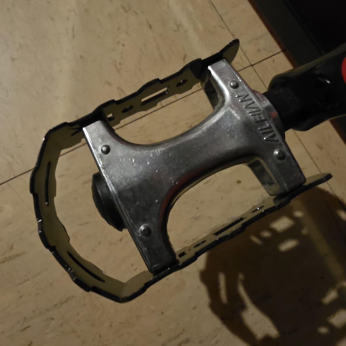Stationary Exercise Bike for home, Magnetic Resistance, Silence & Smart App customer photo 1